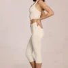 Anessa Mid-Rise Capri Jeans in Ivory