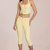 Anessa Mid-Rise Capri Jeans in Lemon Yellow
