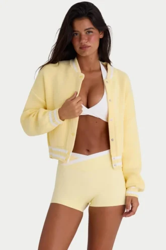 Button-Up Cropped Knit Cardigan in Soft Yellow
