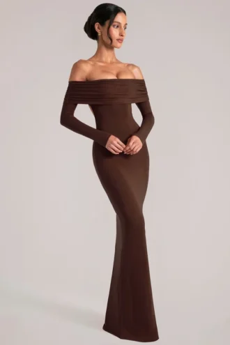 Depny Off-Shoulder Long-Sleeve Maxi Dress in Chocolate Brown