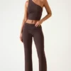 Hollis Mid-Rise Straight-Leg Trousers in Chocolate Brown