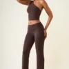 Hollis Mid-Rise Straight-Leg Trousers in Chocolate Brown
