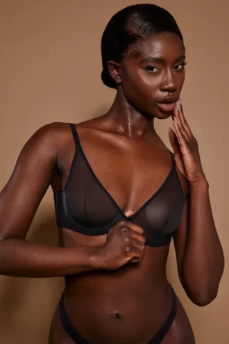 Intimates Soft Mesh Single Layer Underwired Bra in Black