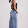 Jeylan Low-Rise Wide-Leg Jeans in Vintage Wash
