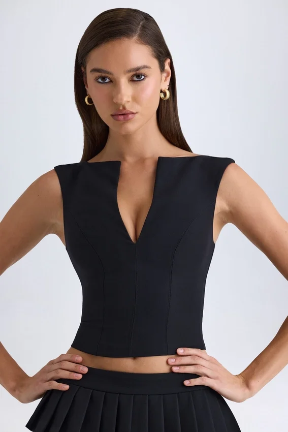 Kadie V-Neck Structured Crop Top in Black Kadie V-Neck Structured Crop Top in Black