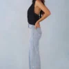 Lorielle Mid-Rise Straight-Leg Jeans in Light Denim