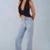 Lorielle Mid-Rise Straight-Leg Jeans in Light Denim