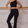 One-Shoulder Twisted Tank Top in Black
