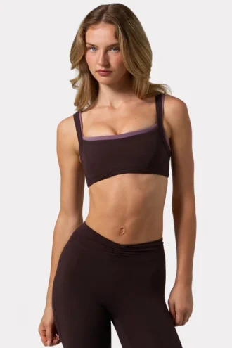 Soft Active Seam-Detail Sports Bra in Espresso