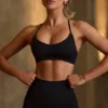 Super Sculpt Seamless Cross-Back Sports Bra in Black