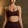 Super Sculpt Seamless Cross-Back Sports Bra in Chocolate