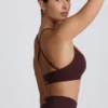 Super Sculpt Seamless Cross-Back Sports Bra in Chocolate