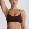 Super Sculpt Seamless Cross-Back Sports Bra in Chocolate