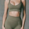 Super Sculpt Seamless Cross-Back Sports Bra in Light Green