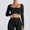 Super Sculpt Seamless Long-Sleeve Crop Top in Black