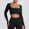 Super Sculpt Seamless Long-Sleeve Crop Top in Black