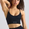 Super Sculpt Seamless Scoop-Neck Sports Bra in Black