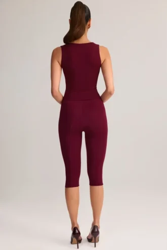 Suri Modal Mid-Rise Capri Leggings in Wine