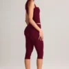 Suri Modal Mid-Rise Capri Leggings in Wine