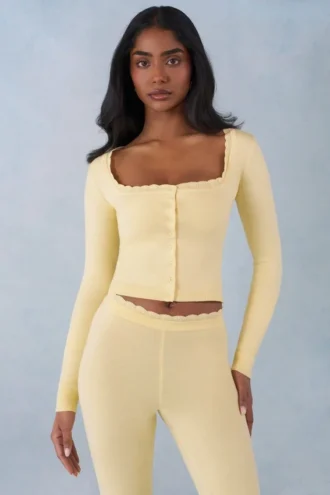 Tahlia Knit Long-Sleeve Cardigan in Butter Yellow