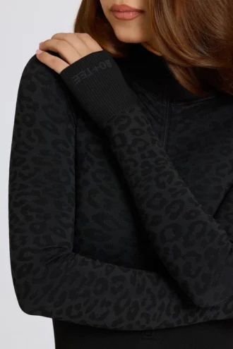 Thermal Base-Layer Jumpsuit in Black Leopard